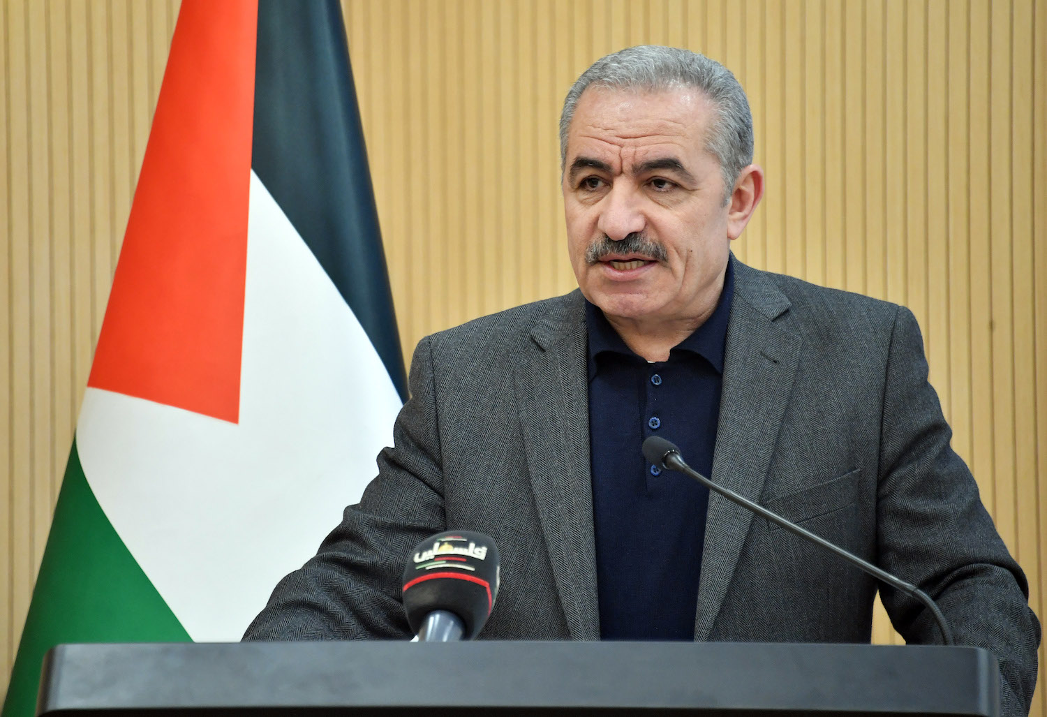 Shtayyeh salue la position ferme de l’Algérie contre la normalisation