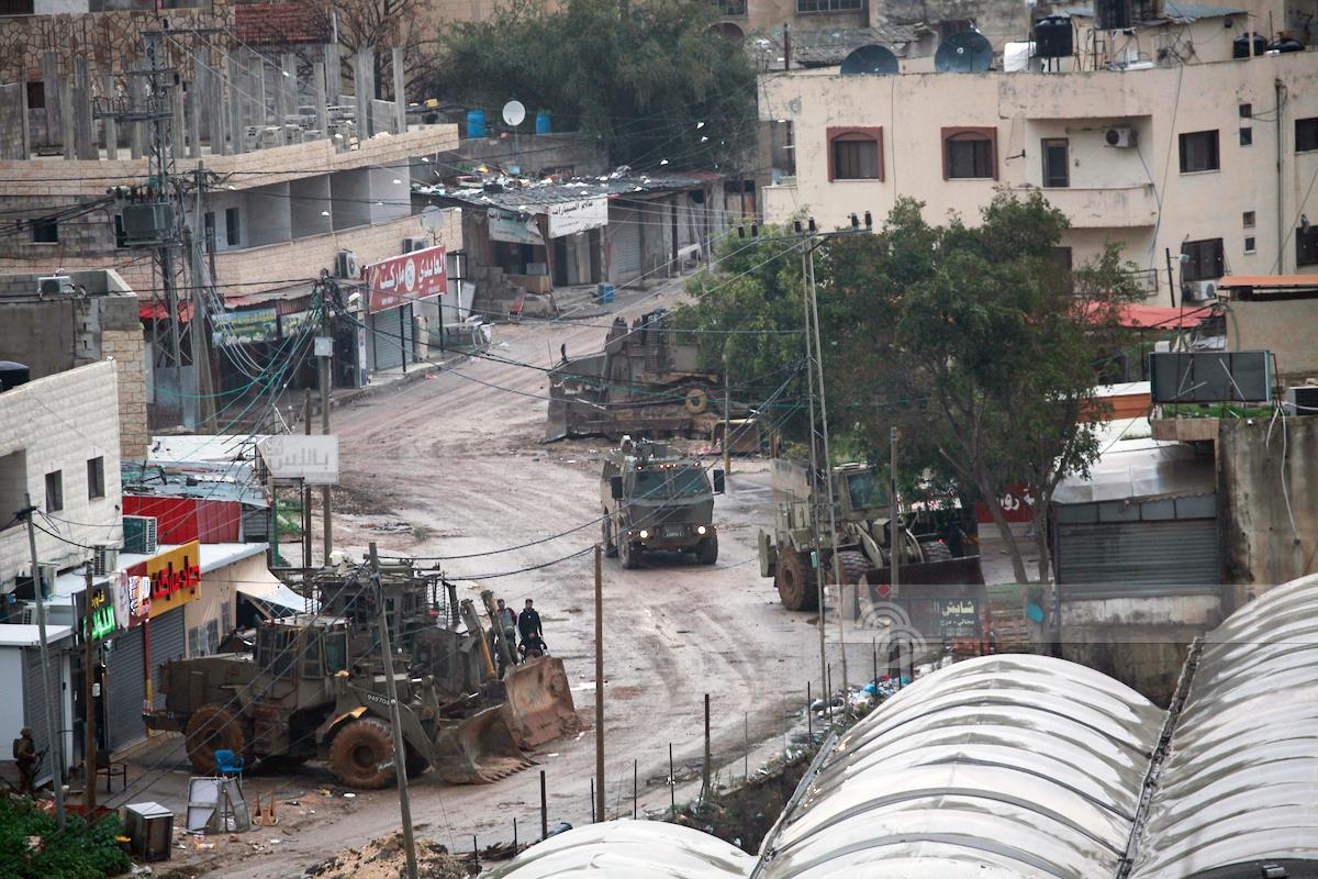 Dix jours d'agression prennent fin avec le retrait des forces israéliennes du camp de Fara'a