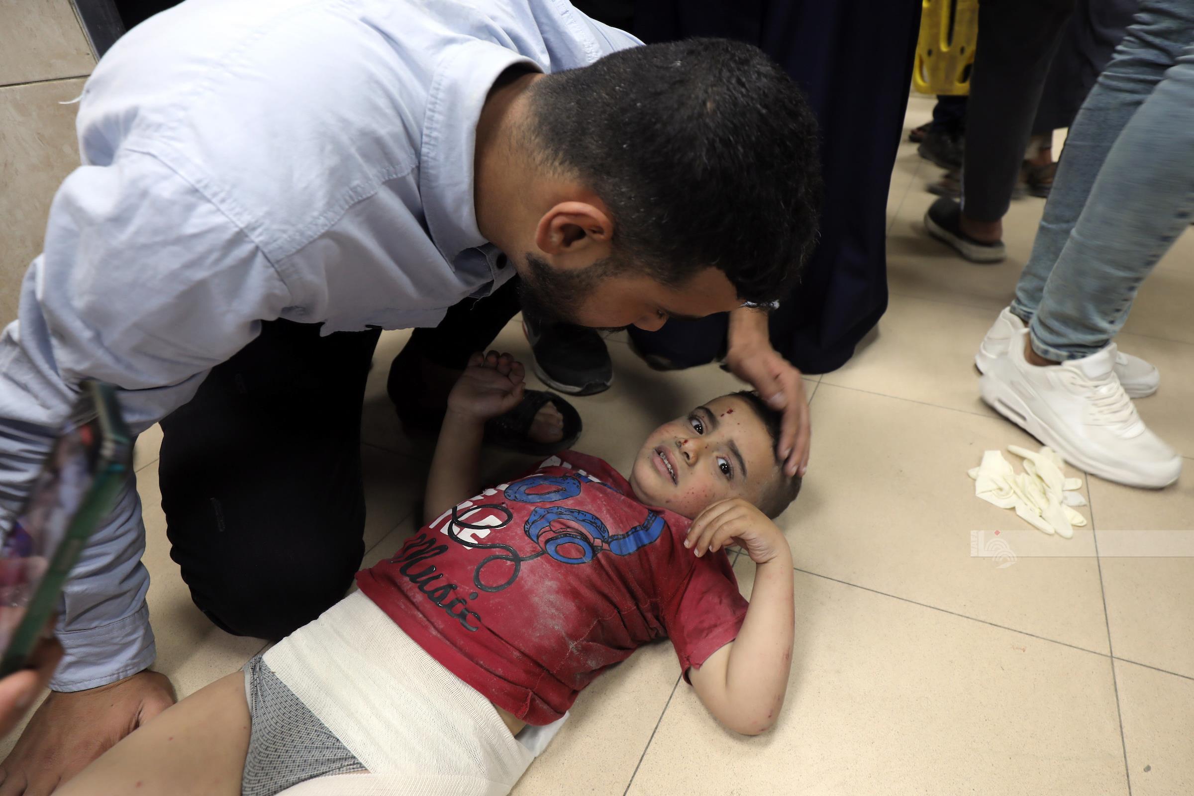 Des dizaines de civils palestiniens tués alors qu'Israël poursuit sa guerre contre Gaza