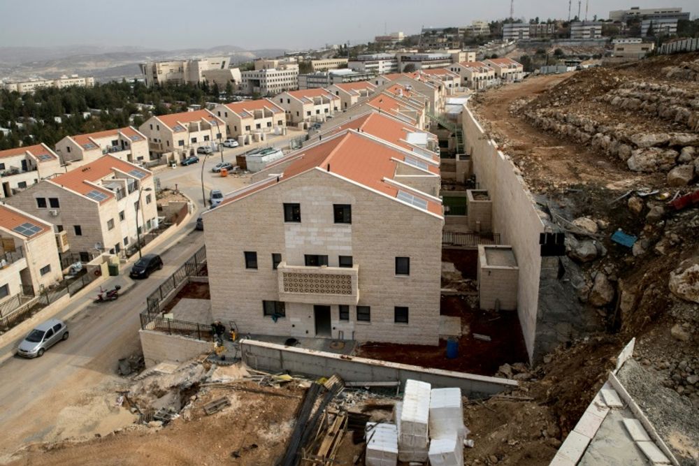 Israël commence la construction de 974 logements coloniaux dans le sud de la Cisjordanie