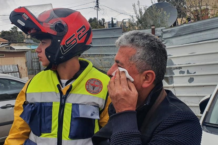 Le Syndicat des journalistes Palestiniens condamne l'attaque contre le journaliste Mahmoud Elyan par l'occupation