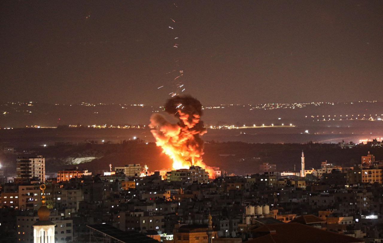 Un enfant palestinien blessé lors d'un bombardement israélien près de Khan Younis