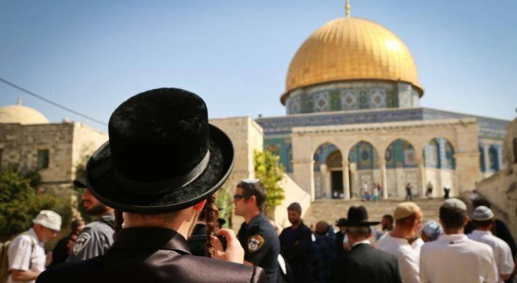 82 colons prennent d’assaut la mosquée Al-Aqsa