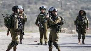 Les forces israéliennes tirent sur un camion  à Bethléem et arrêtent deux jeunes filles  à Jérusalem occupée