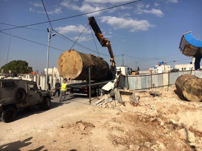 L'occupation s'empare d'une station d'essence près du checkpoint de Qalandiya au nord de Jérusalem