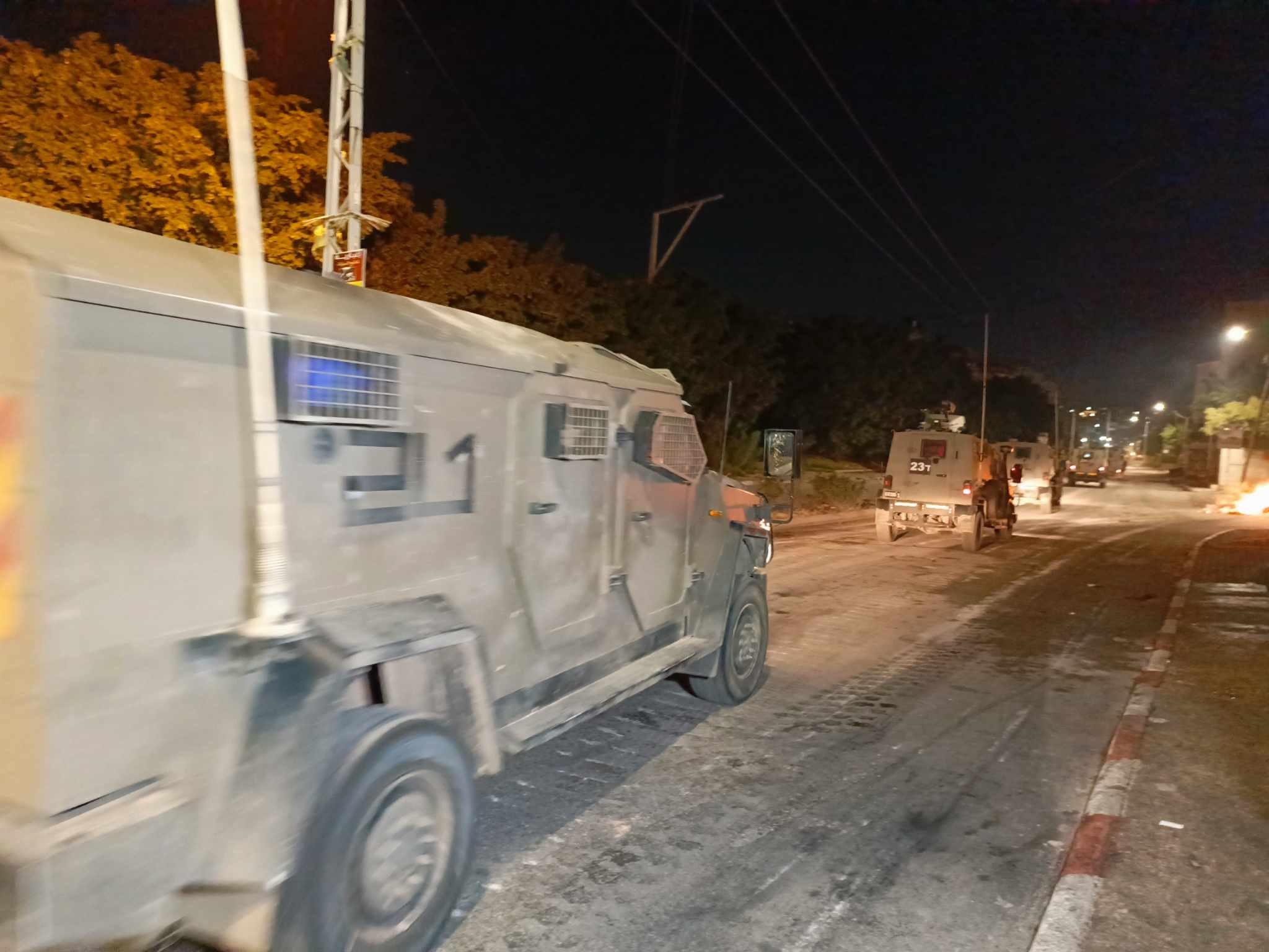 Les forces d'occupation israéliennes prennent d'assaut la ville et le camp de Tulkarem