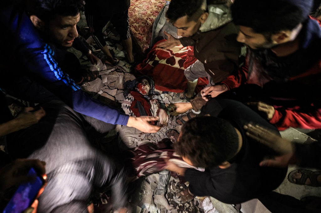Martyrs et blessés dans des nouveaux massacres commis par l'occupation dans la bande de Gaza
