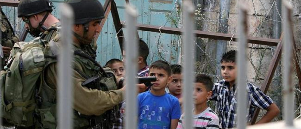 L'occupation convoque un enfant après l'échec de son arrestation au sud d'Hébron