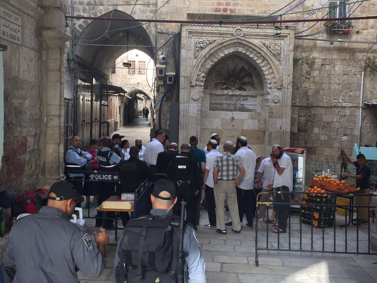 Les colons profanent la Mosquée Al-Aqsa, sous la protection des forces israéliennes  