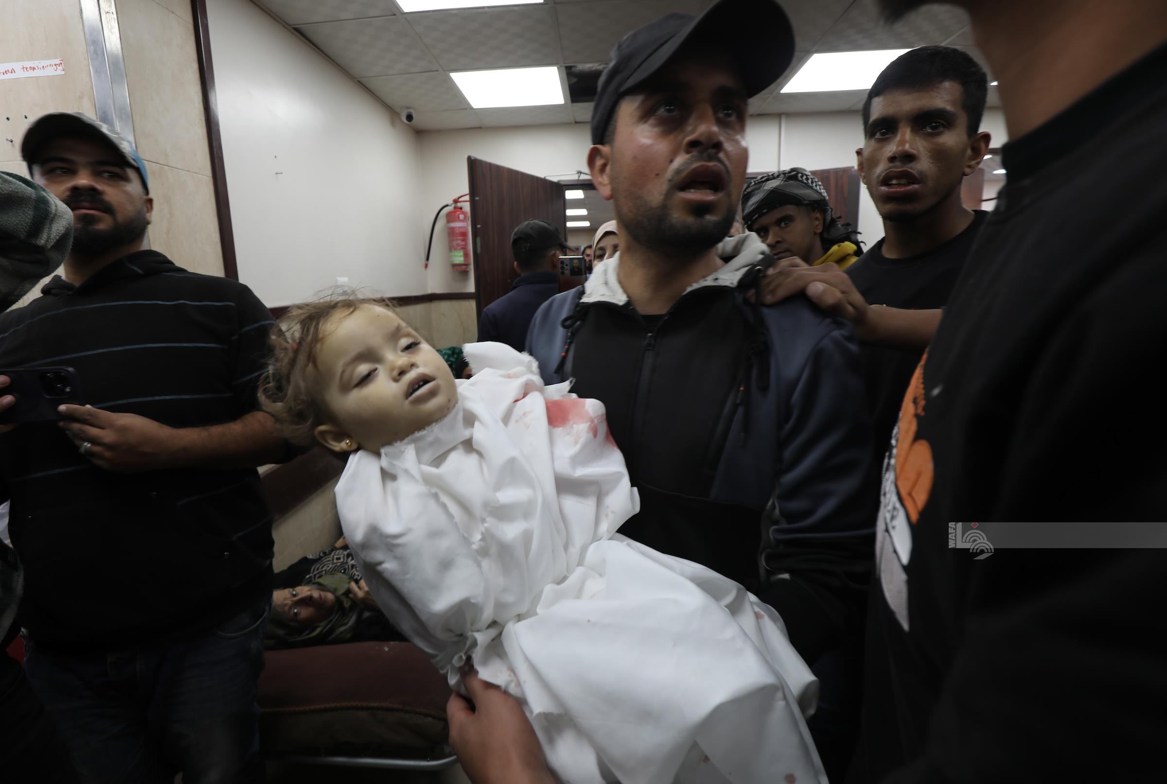 Un enfant parmi quatre civils tués dans les frappes aériennes et d'artillerie israéliennes sur Gaza