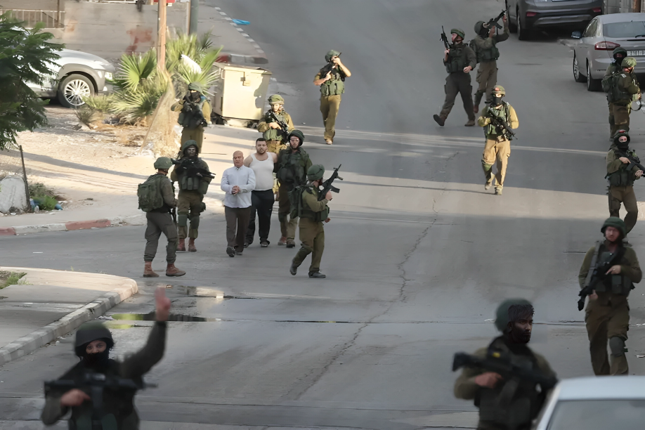 Cinq Palestiniens blessés après être battus par les forces d’occupation à Tubas