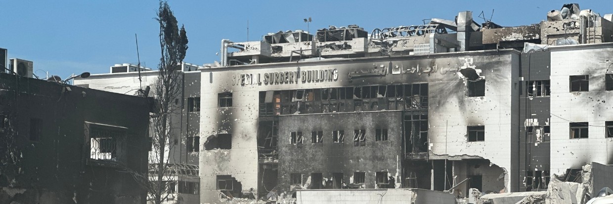L’armée israélienne assiège l’hôpital Al-Helo à Gaza et le cible par des bombardements
