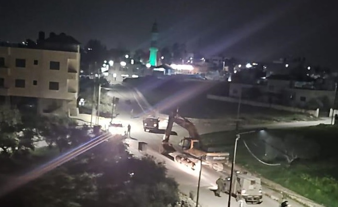 L'occupation prend d'assaut les villages au nord-ouest de Ramallah et s'empare un bulldozer
