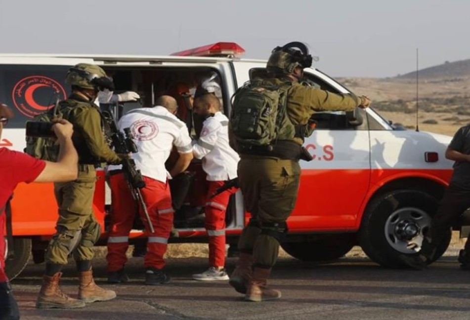 L'occupation tire sur un jeune homme près du poste de contrôle de Tayasir, à l'est de Tubas