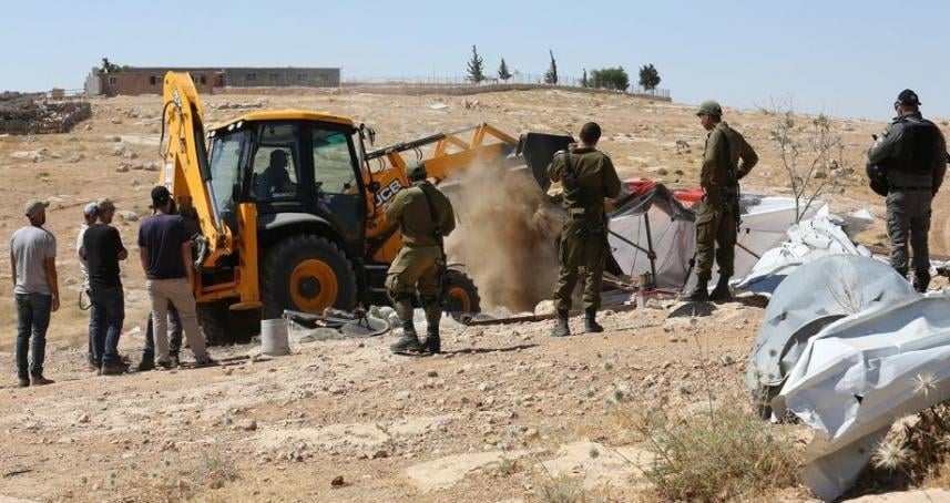 L’occupation et ses colons poursuivent leurs violations dans la vallée du Jourdain