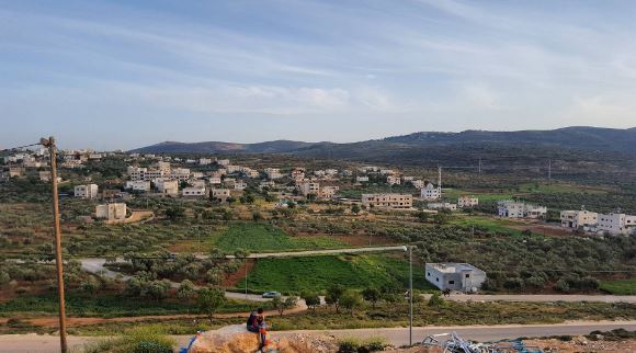 L'occupation saisit 3492 dunums de terres agricoles près de Naplouse  