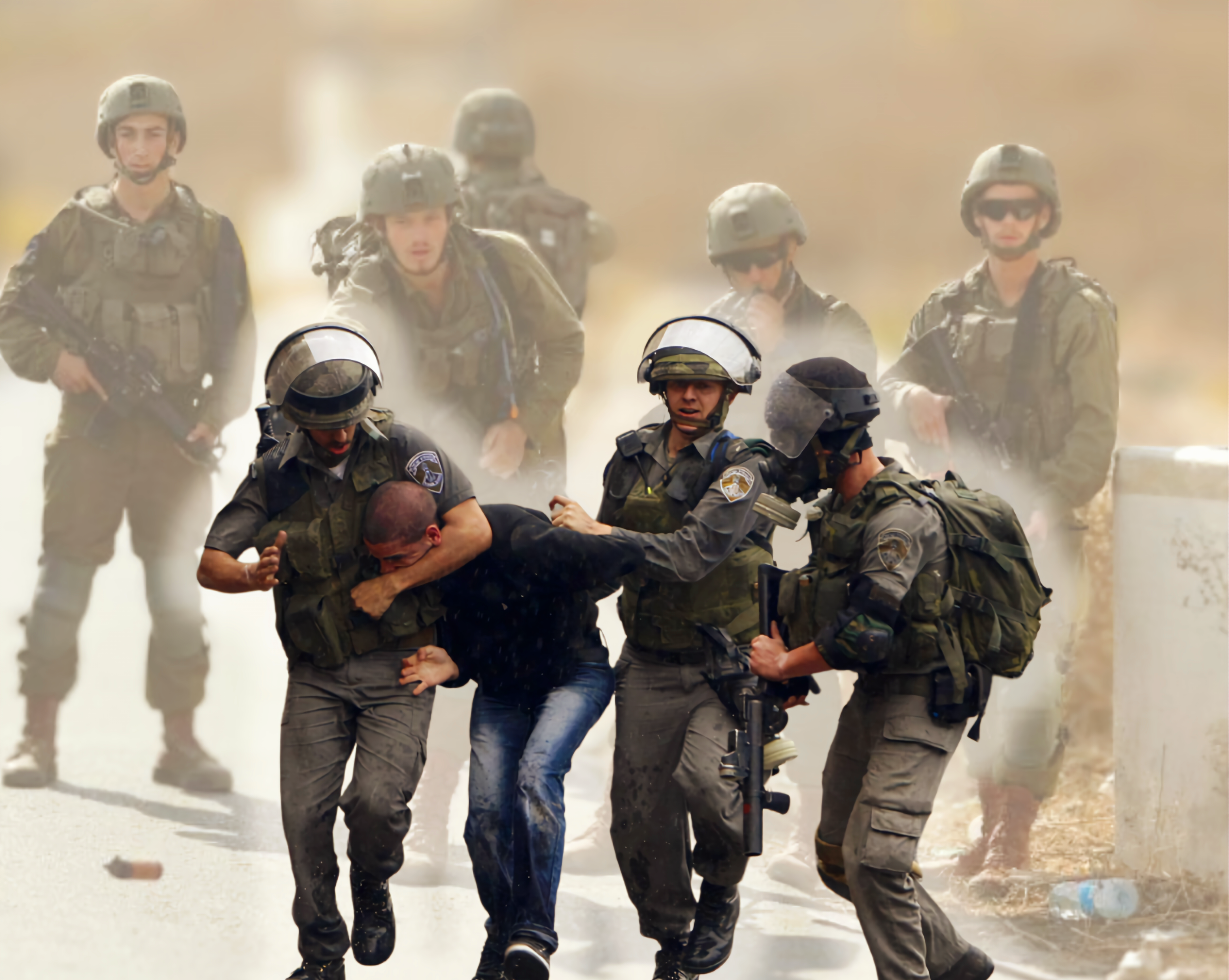 Un journaliste et des enfants parmi 18 Palestiniens capturés par les forces d’occupation en Cisjordanie