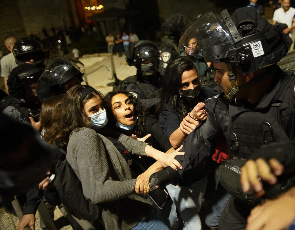 Les forces israéliennes poursuivent leurs agressions contre la ville de Jérusalem et des affrontements dans plusieurs régions en Cisjordanie occupée
