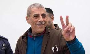 Les autorités israéliennes  transfèrent le détenu Walid Daqqa de la "Clinique pénitentiaire" au centre de détentio "Gilboa",