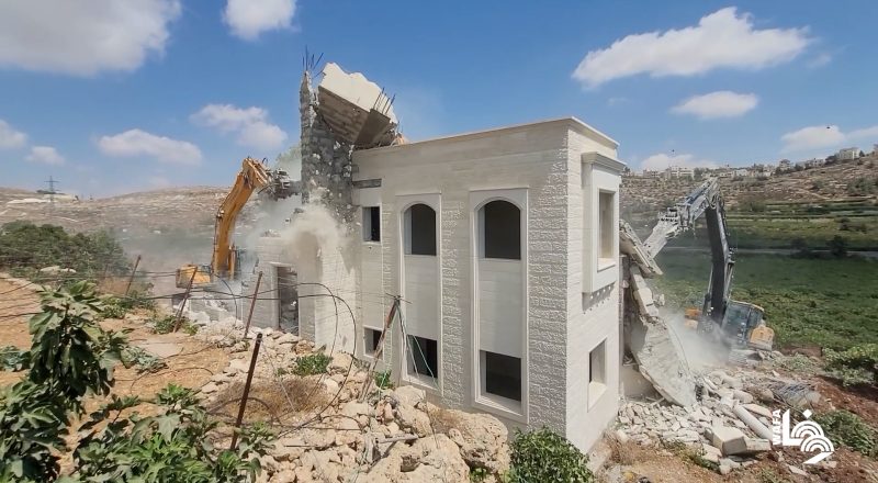 Israël démolit la maison familiale d'un détenu palestinien en guise de punition collective
