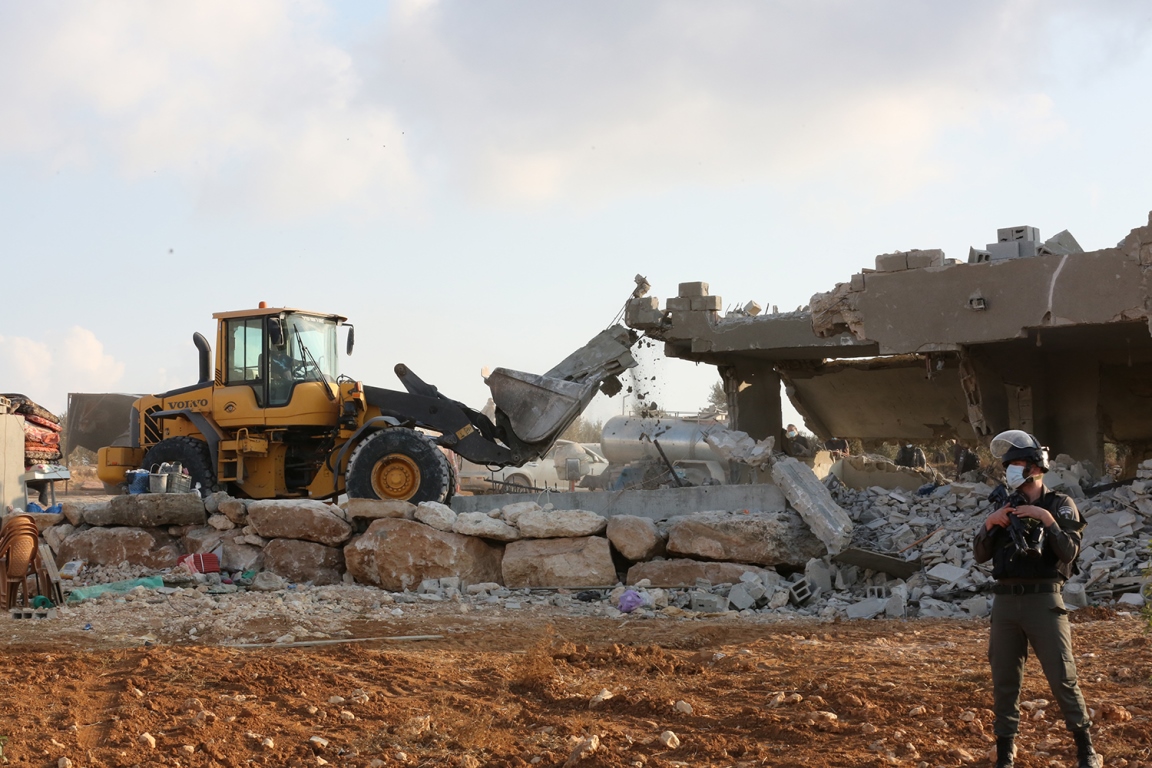 L’armée israélienne détruit des structures agricoles et rasent des terres à Bethléem