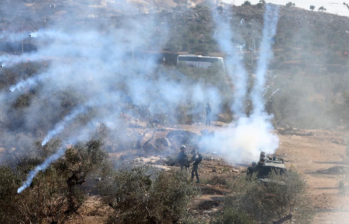 Des manifestants blessés lors de la répression d'une marche pacifique par l'armée d'occupation à Beit Dajan