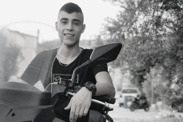 Un martyr et 11 jeunes palestiniens touchés par balles de l’occupation à Jénine 