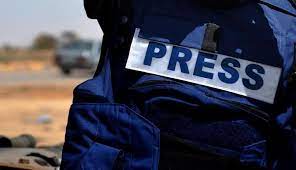 L'occupation empêche les équipes de presse étrangères d'entrer à Gaza pour couvrir l'agression