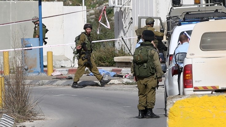 L’armée israélienne arrête deux étudiantes
