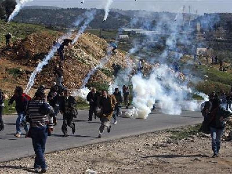 Des dizaines de suffocation lors de la prise d’assaut de l'occupation au sud de Naplouse 