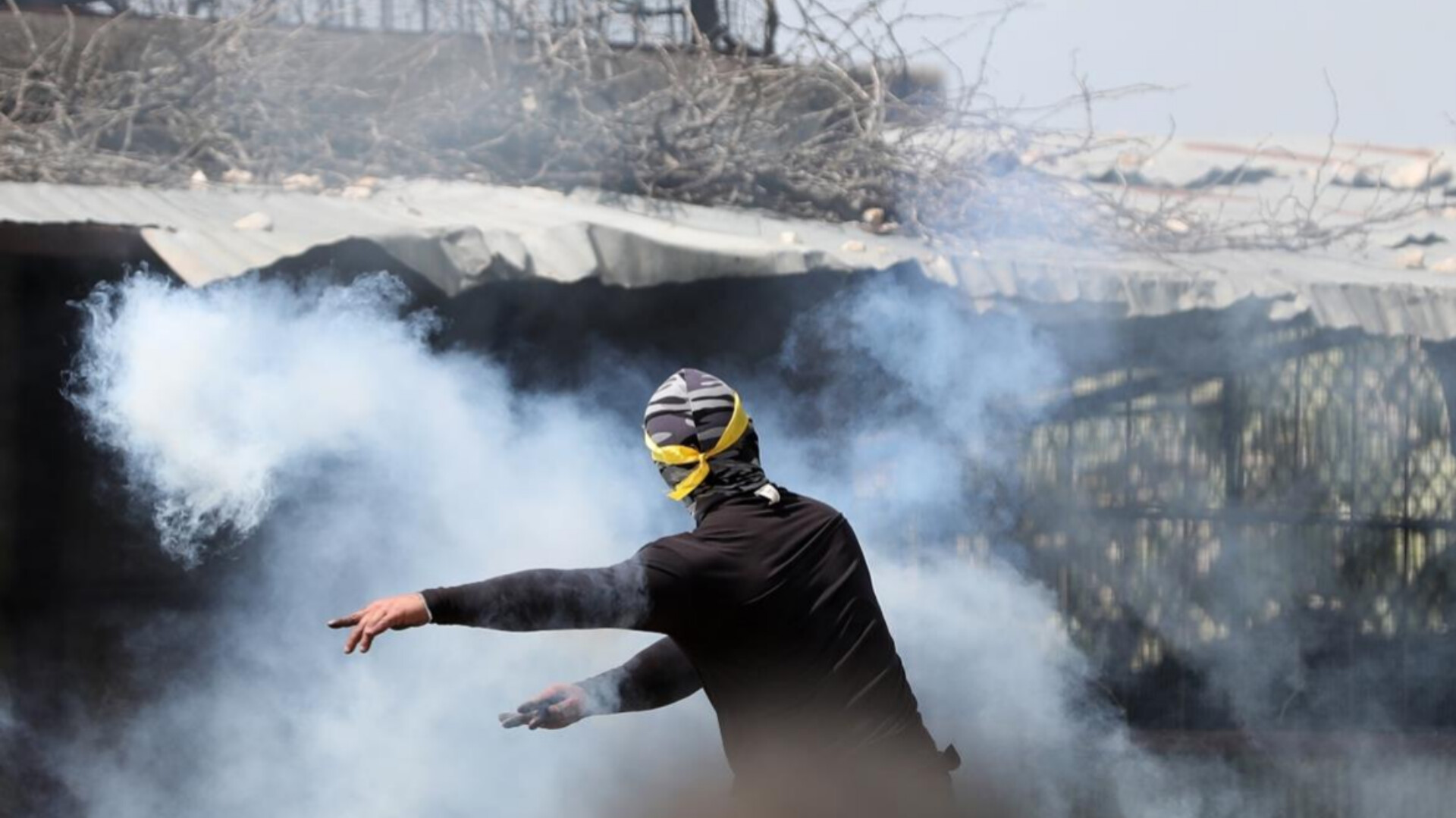Les forces d'occupation attaquent la manifestation hebdomadaire de Kafr Qaddoum 