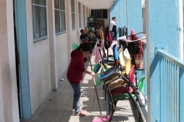 Croix-Rouge: 50 000 Palestiniens à Gaza ont été déplacés vers les écoles de l'UNRWA