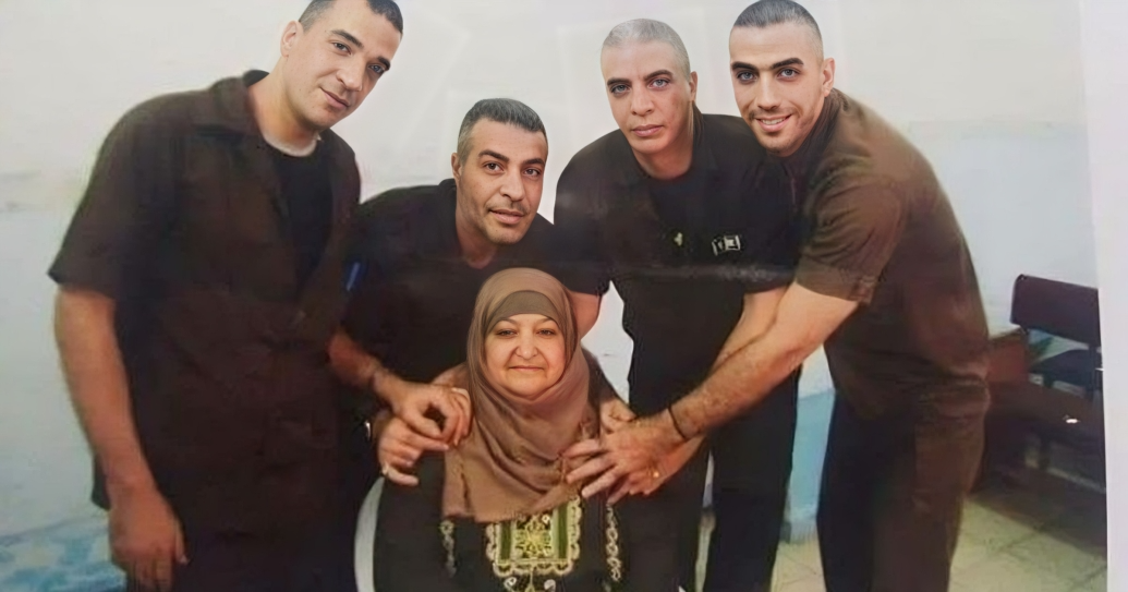 Israël empêche la famille Abu Hamid de rejoindre leurs fils déportés en Égypte