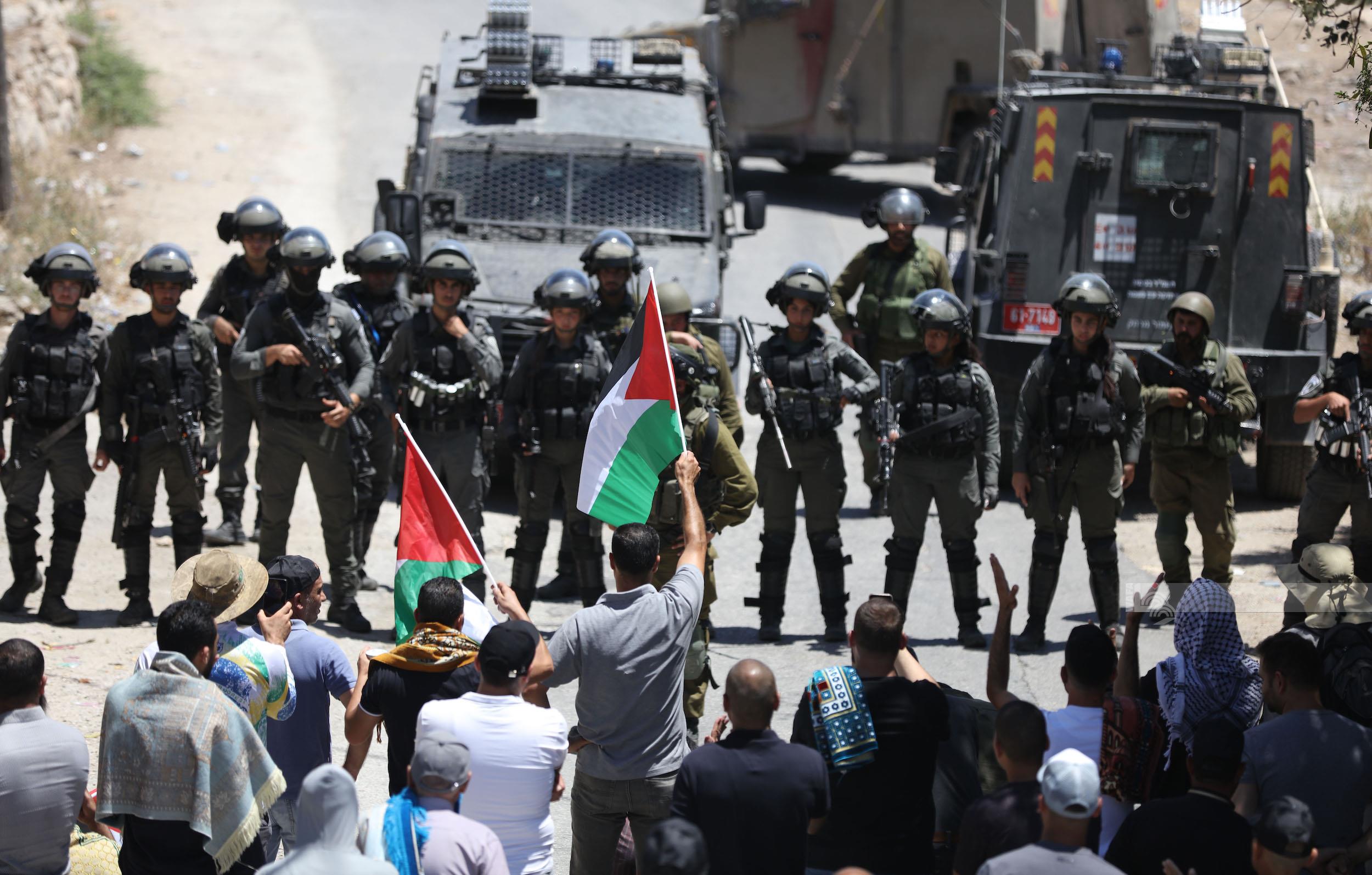 Manifestation anti-colonisation organisée dans le village d'Umm Safa, au nord de Ramallah