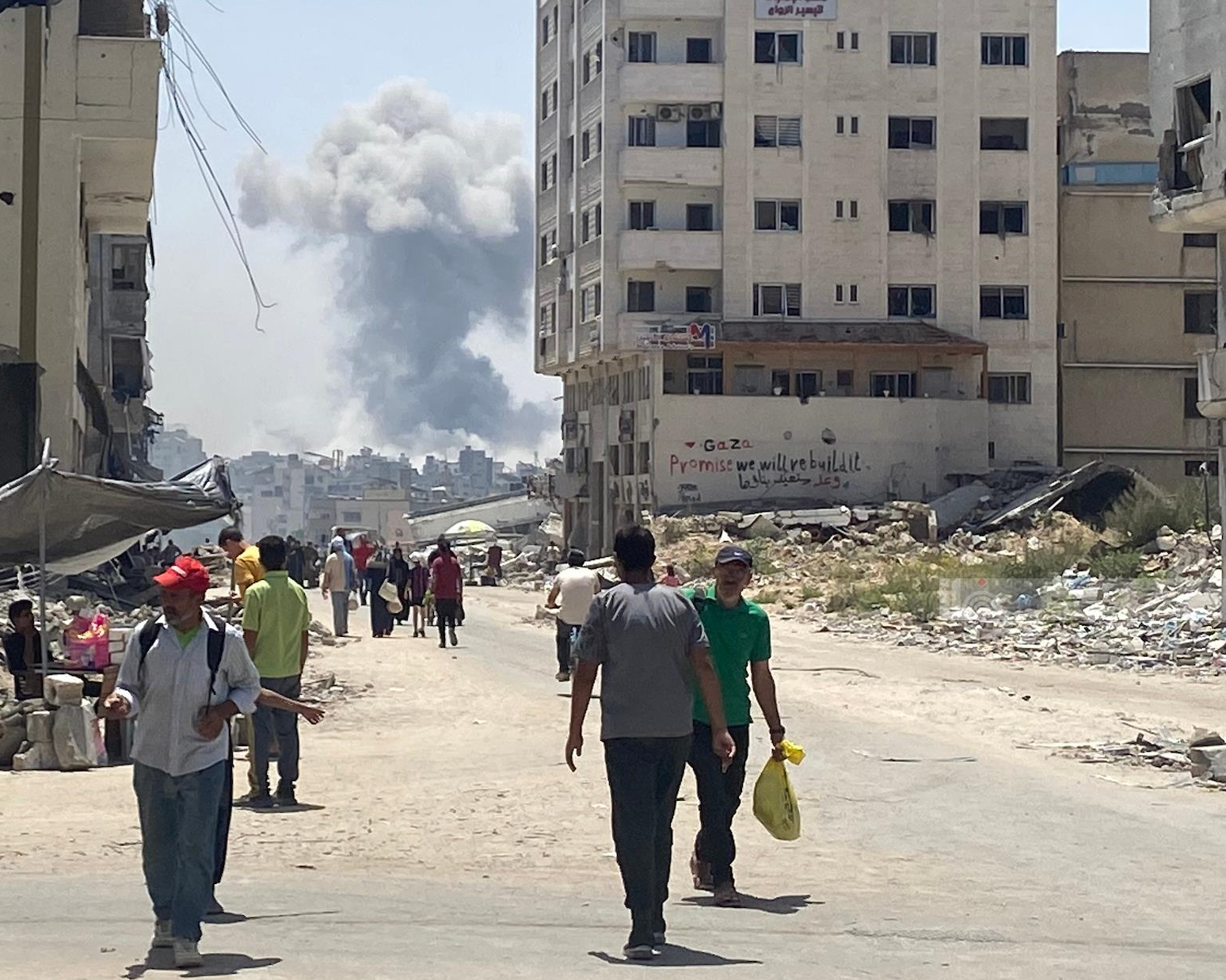 3 martyrs sous les bombardements israéliens d’une maison dans la ville de Gaza