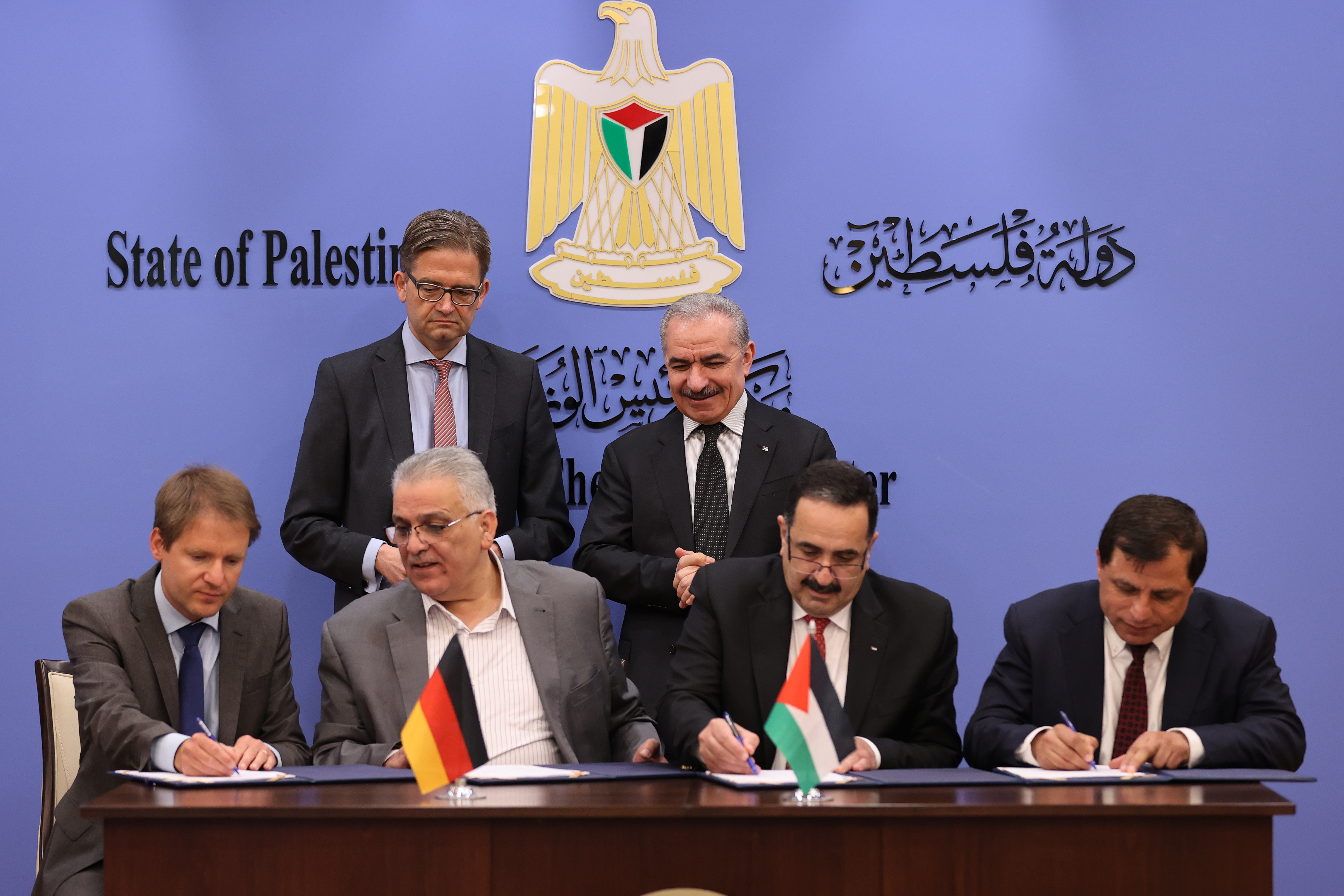 La Palestine et l'Allemagne signent une convention pour la construction de deux centrales solaires dans la bande de Gaza 