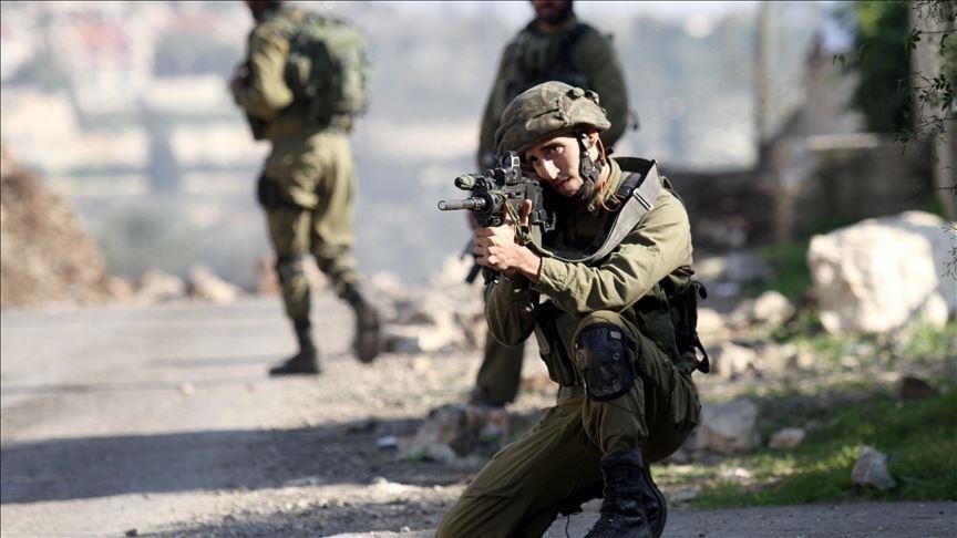Un médecin et une fille Palestiniens blessés par des tirs israéliens à Jénine