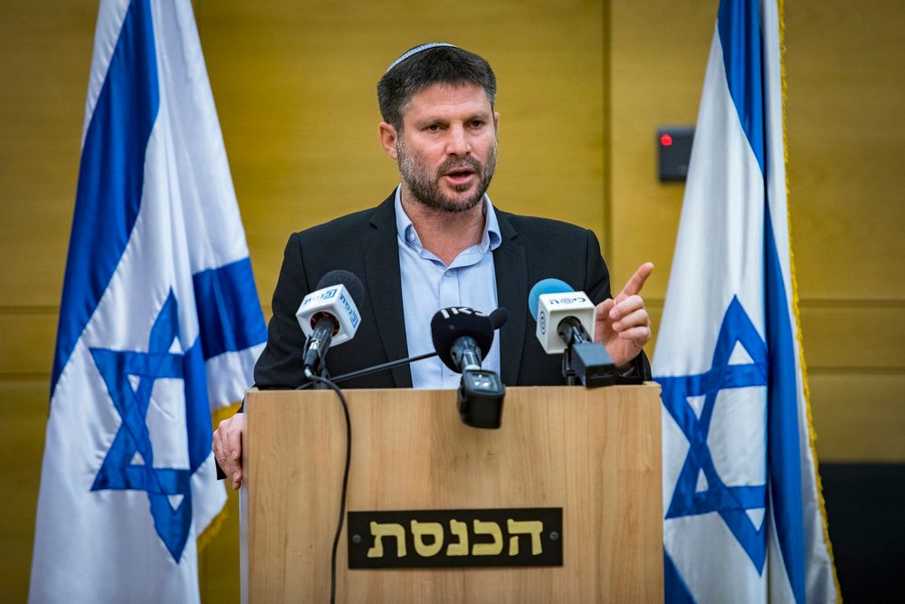 Israël s’empare de 100 millions de shekels des revenus fiscaux de l’Autorité palestinienne 