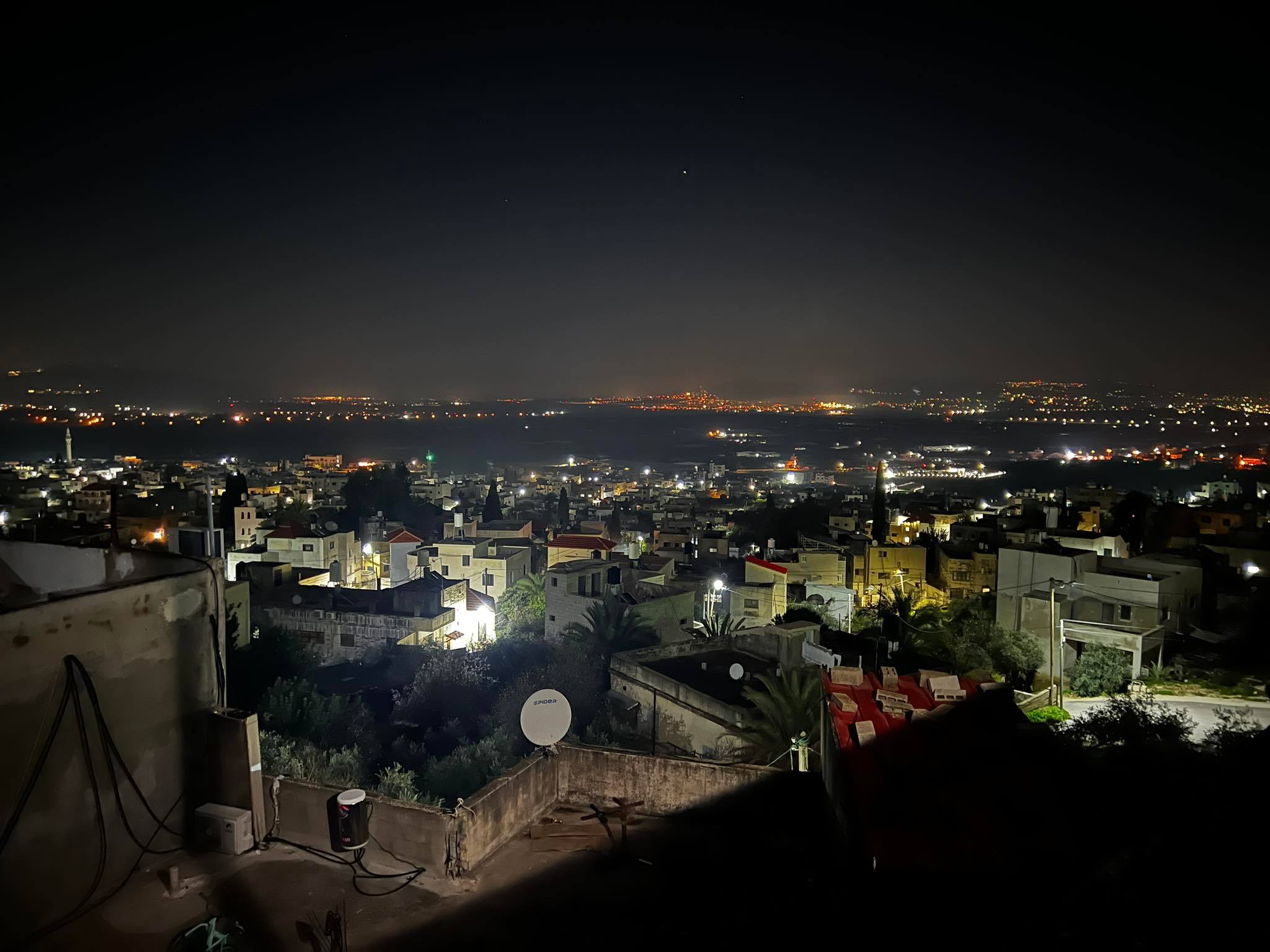 Un martyr et des dizaines de blessés lors d'affrontements avec l'occupation à Al-Silah Al-Harithiya et 29 blessés à Shiekh Jarrah