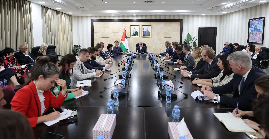 Shtayyeh : la communauté internationale échoue d’appliquer les résolutions internationales relatives à la Palestine