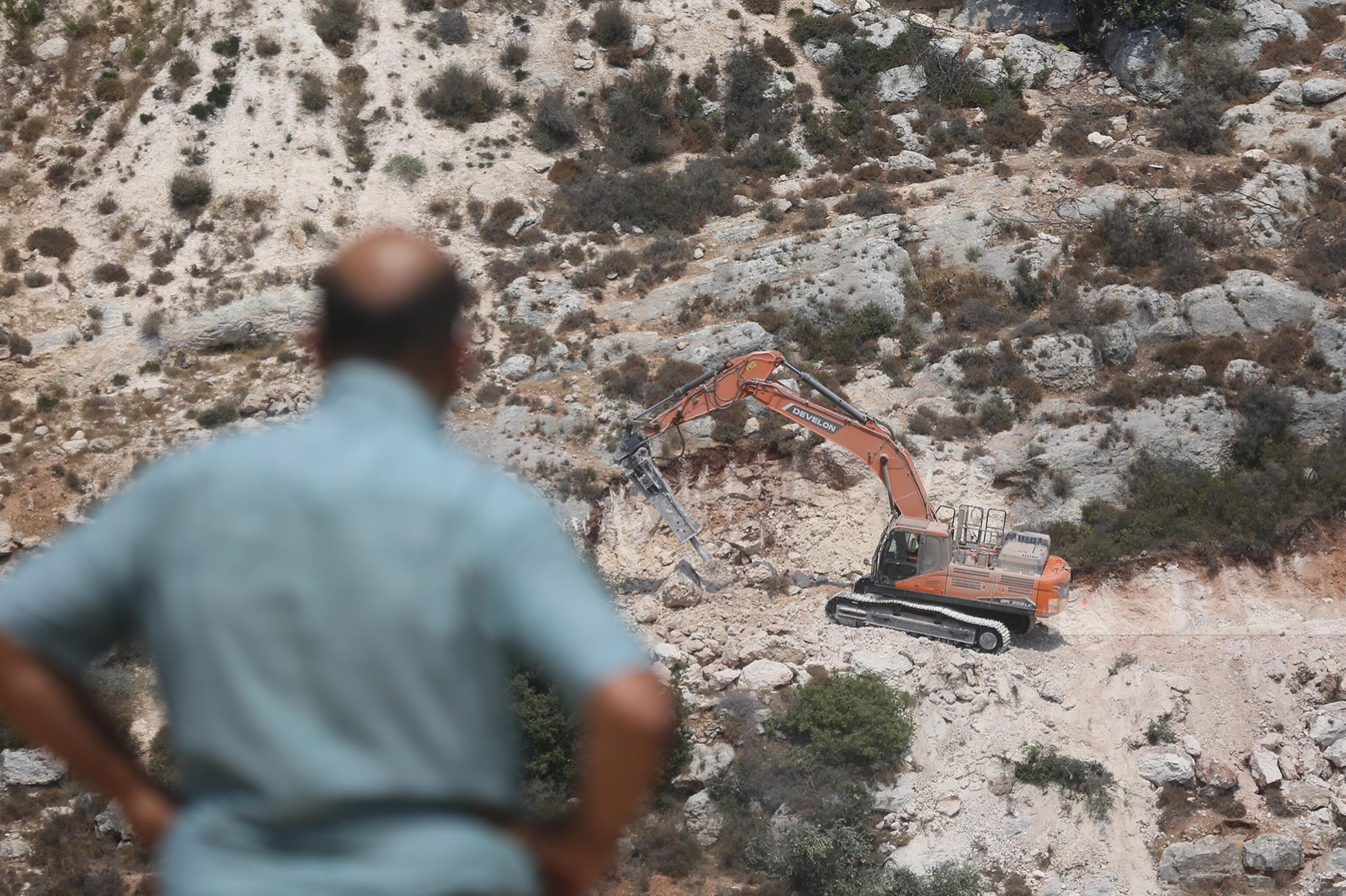 L’armée israélienne détruit une grande étendue de terre près de Ramallah