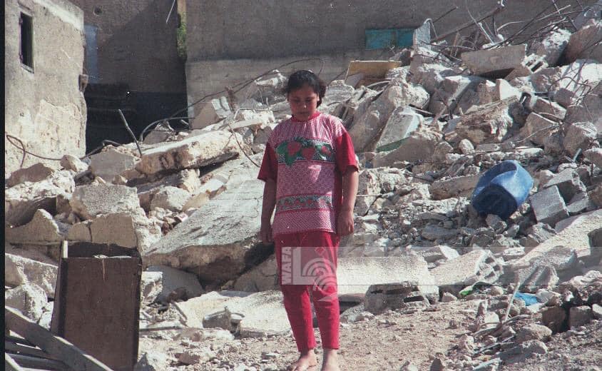 Des dizaines de martyrs et de blessés lors des raids israéliens dans le nord et le centre de la bande de Gaza