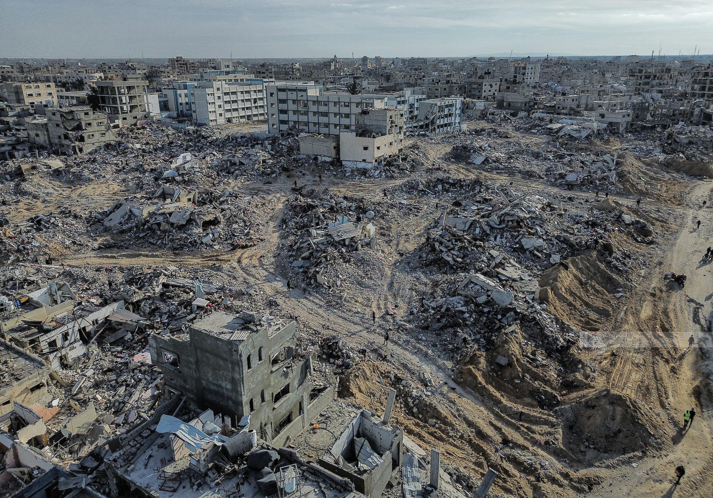 Deux Palestiniens tués par des balles des tireurs d’élite israéliens à Gaza