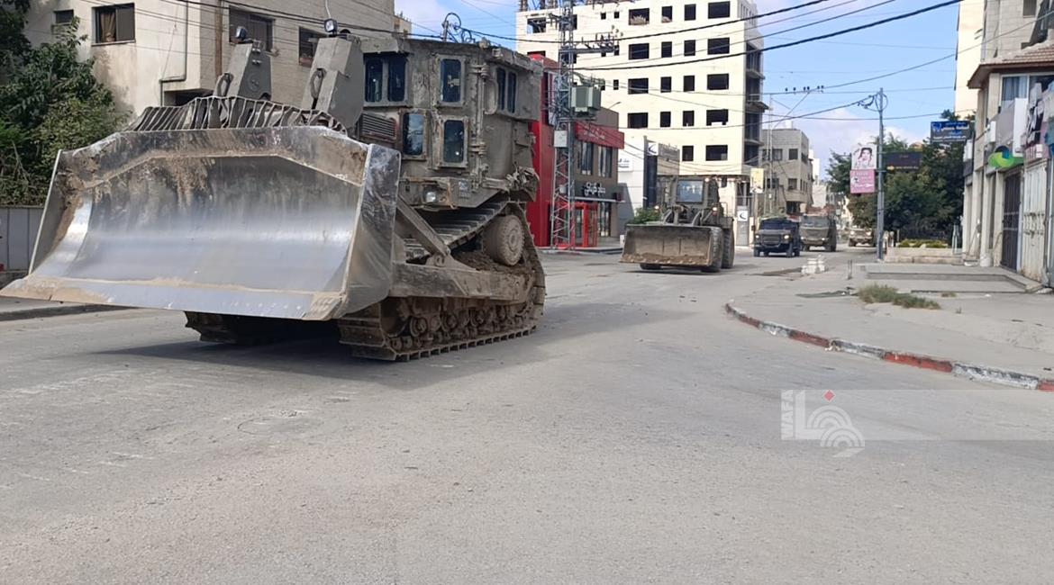 L'occupation prend d'assaut Tulkarem et impose un couvre-feu dans son camp