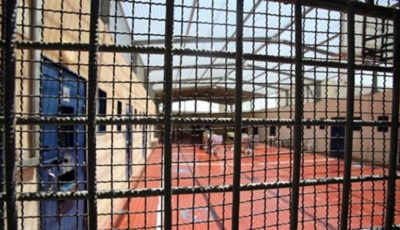 L’administration pénitentiaire israélienne isole dans des conditions pitoyables cinq détenus administratifs depuis 21 jours