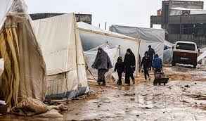 Agence des Nations Unies : Les pluies mettent en danger les personnes déplacées à Gaza, l’acheminement des secours étant bloqué.
