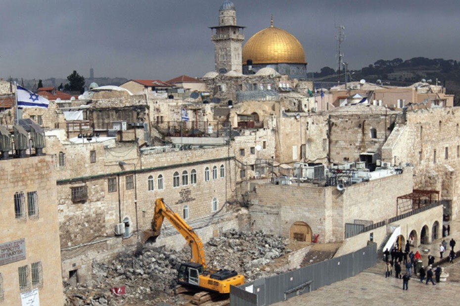 Le Grand Mufti met en garde du danger des fouilles des fondations de la mosquée Al-Aqsa
