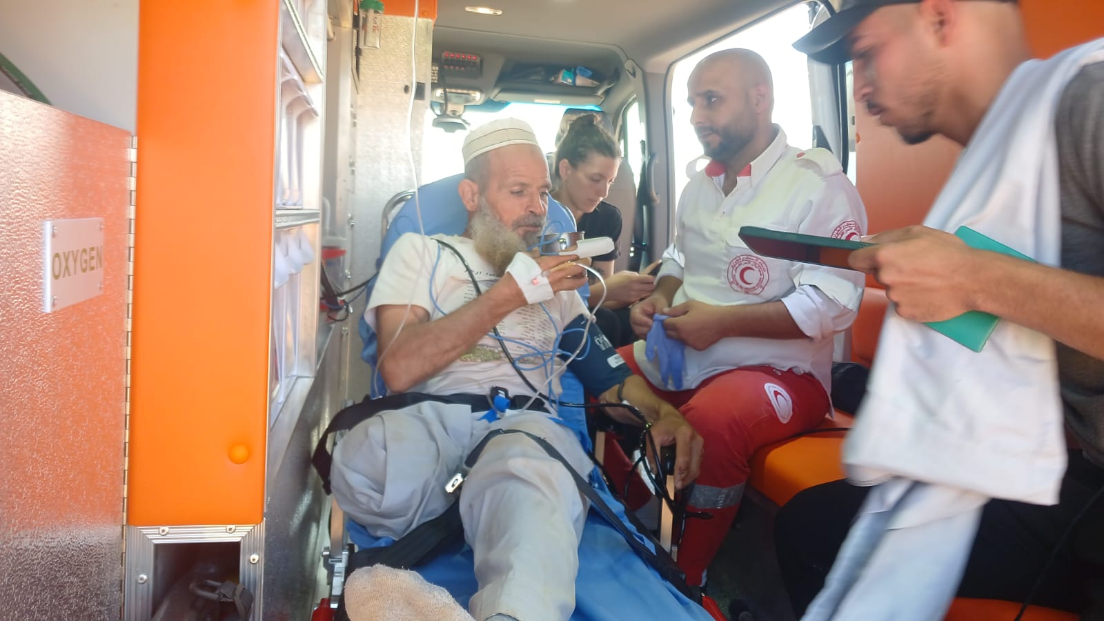 Un colon agresse un Palestinien amputé déjà blessé par balles à Masafer Yatta