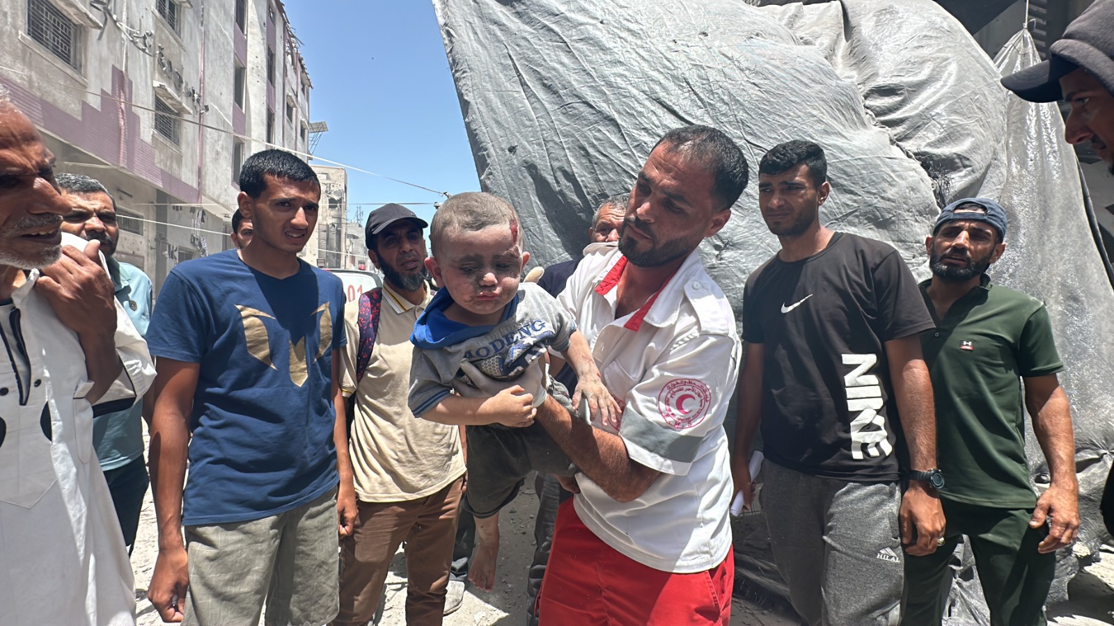Gaza : martyrs lors de raids israéliens violents sur plusieurs régions