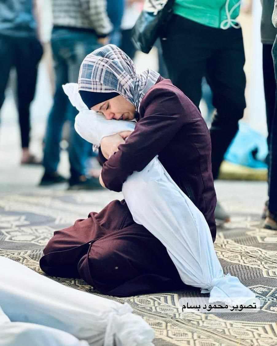 Gaza : les cadavres de 170 martyrs enterrés dans une fosse commune 